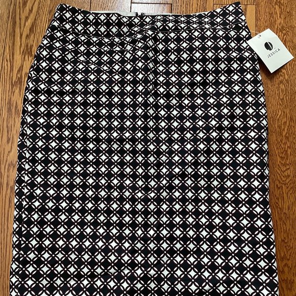 NWT Jessica - Patterned Pencil Skirt - Picture 2 of 4